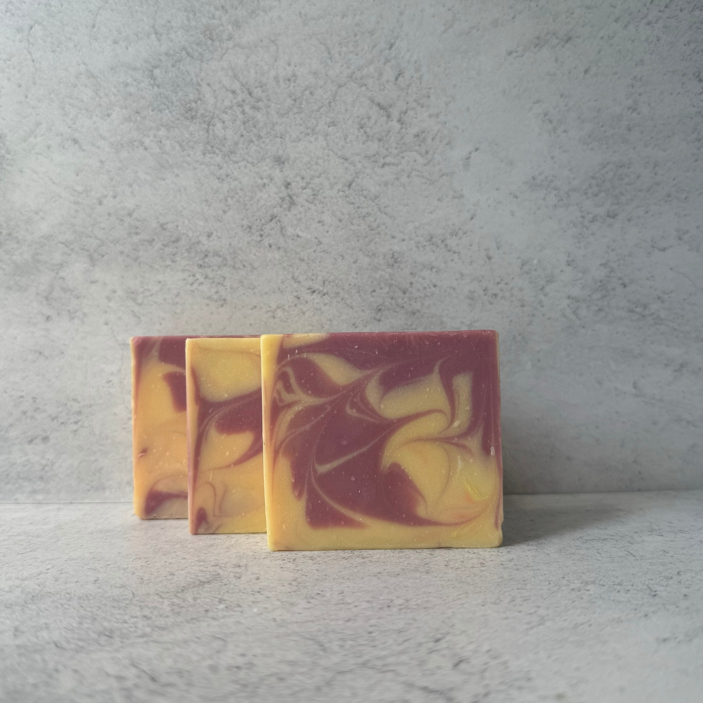 MCNISH-golden. Scent: spicy, light citrus aroma