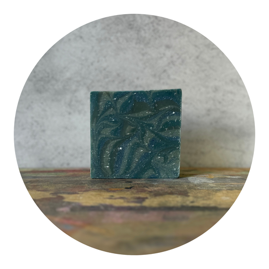 PICASSO-STORMY. Scent: Moroccan blue tansy